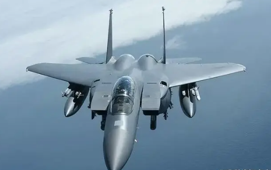 Top4:F-15SG(美国)